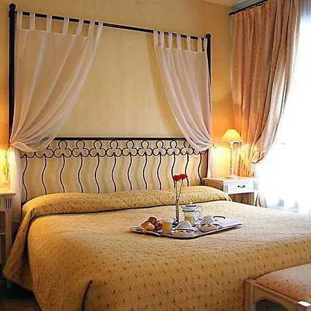 酒店 阿勒山迪亚别墅酒店