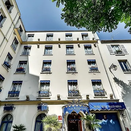 阿勒山迪亚别墅酒店