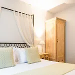 アレッサンドラ パリ