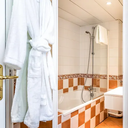 Alessandra Hotel Paris