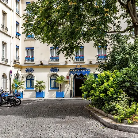 アレッサンドラ 4* パリ