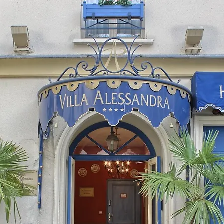 Alessandra 4* Parijs
