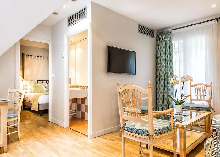 アレッサンドラ パリ