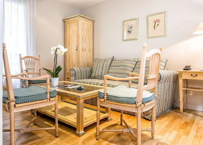 アレッサンドラ ホテル