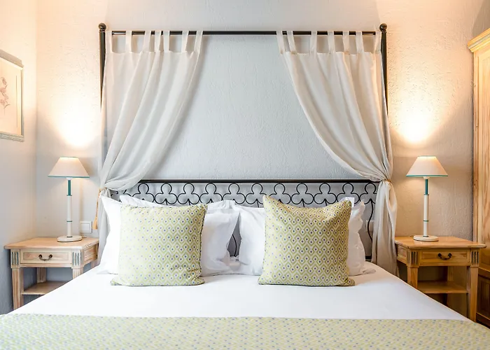 アレッサンドラ パリ