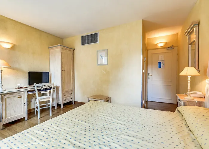 アレッサンドラ パリ